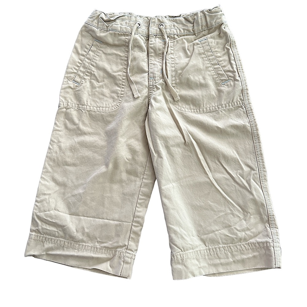 L. L. Bean Beige Bermuda Shorts Size 5-6